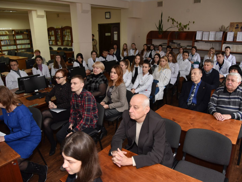 Пам'ятаємо Крути