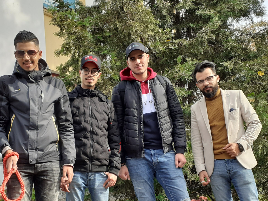 Хризантема своєю красою давно підкорила світ...