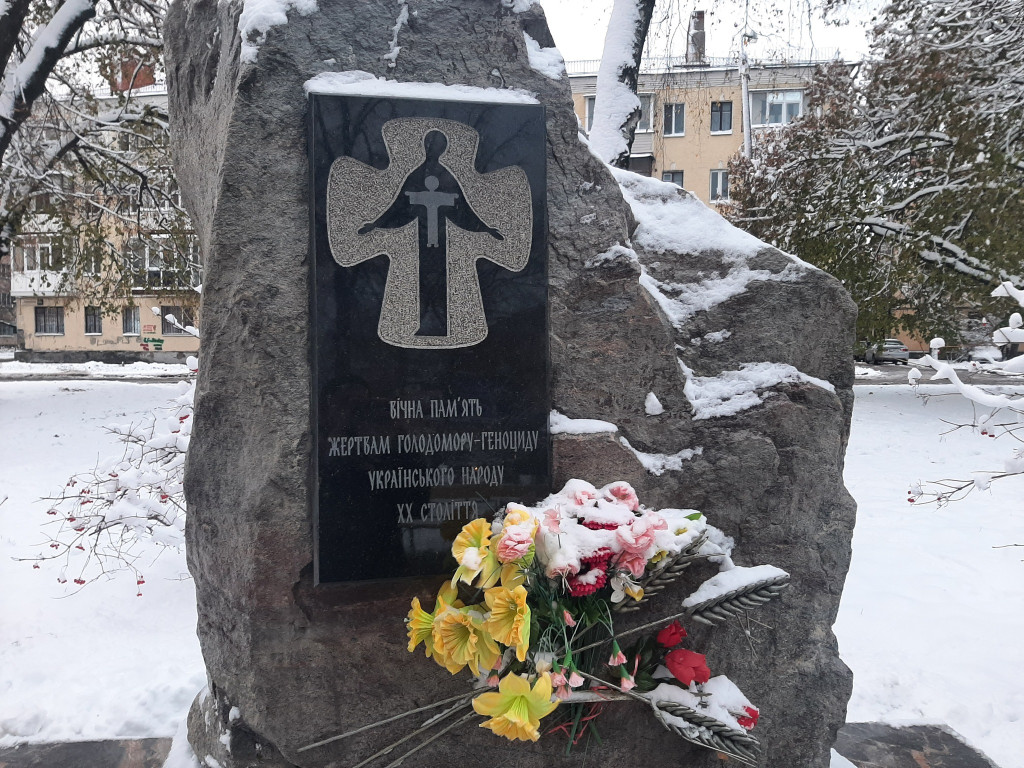 Вшановуємо жертви голодомору