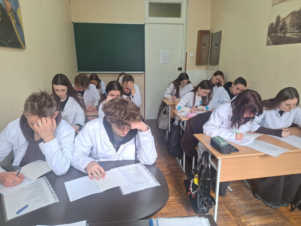 Мовний анамнез: чим живе рідне слово?