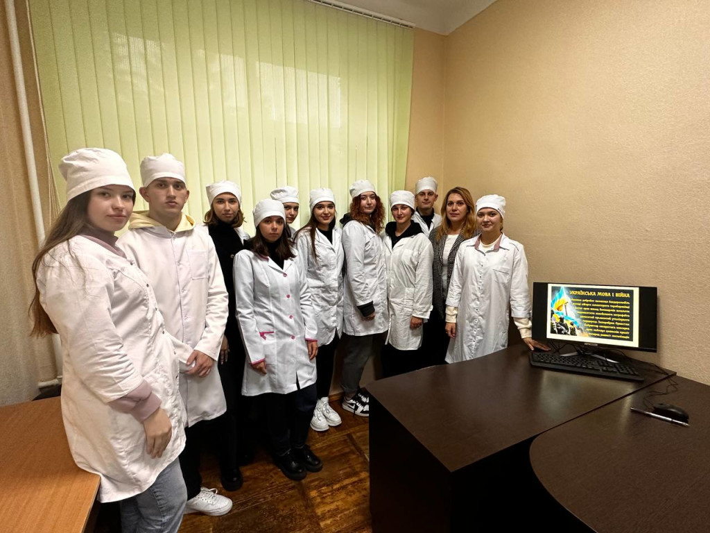День української писемності та мови. Мова-зброя